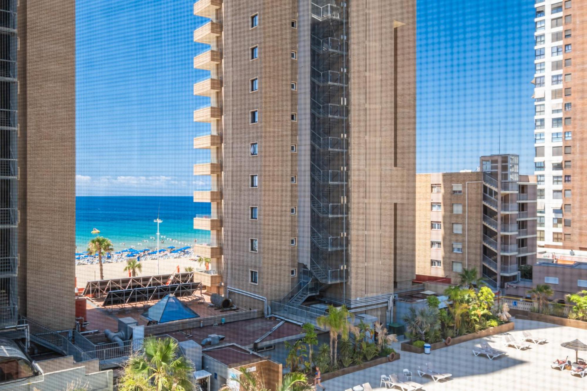 Elixir First Line Apartment *